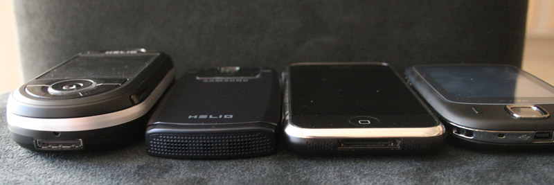 Illustration for article titled Sizemodo: Helio Fin vs. Ocean vs. iPhone vs. HTC Touch